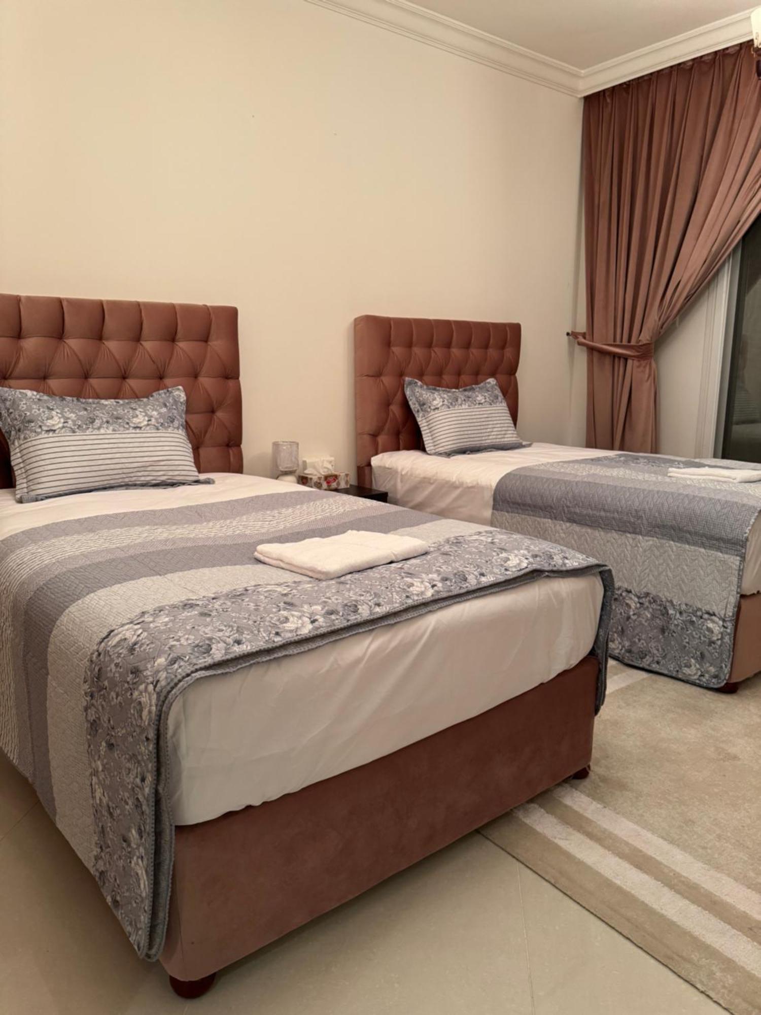 The Family Spot Apartment ชาร์จาห์ ภายนอก รูปภาพ