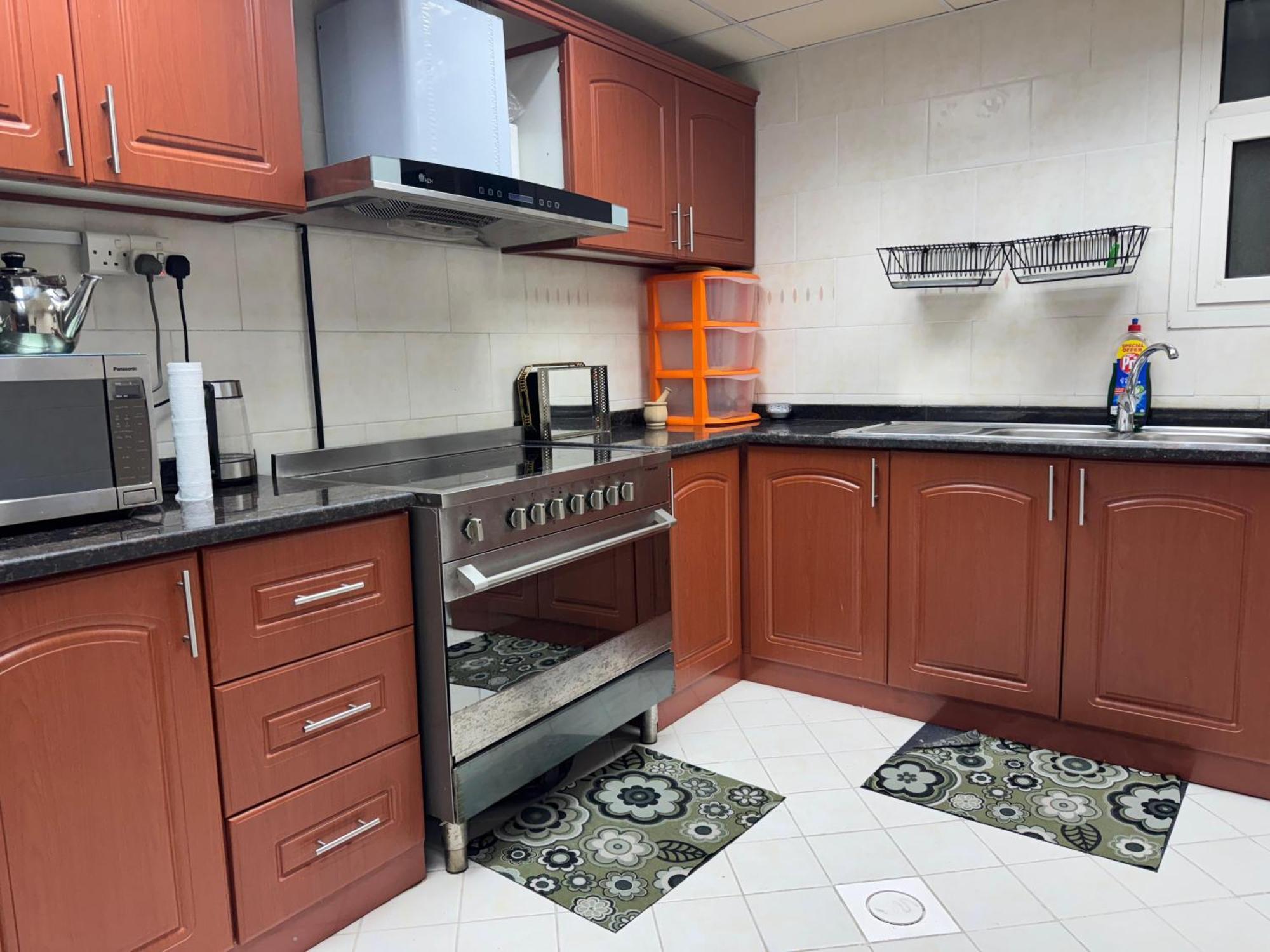 The Family Spot Apartment ชาร์จาห์ ภายนอก รูปภาพ