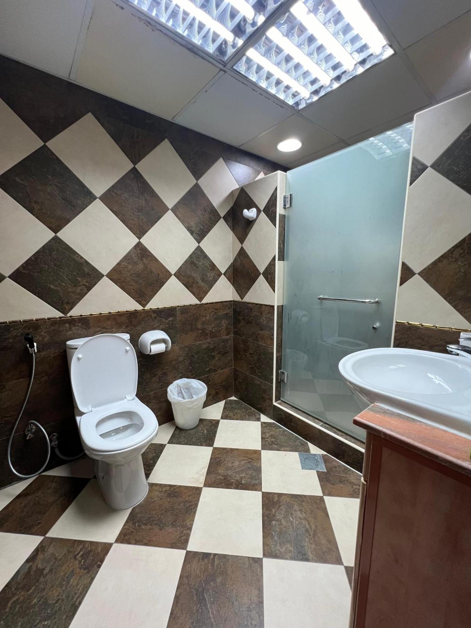 The Family Spot Apartment ชาร์จาห์ ภายนอก รูปภาพ